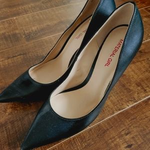 2/$15 Black Satin Pointy Point Toe Heels sz 37/7